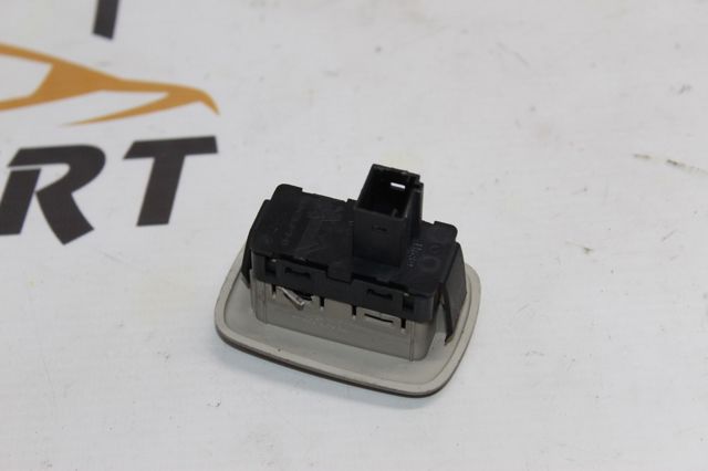 6490C6 Кнопка включения мотора стеклоподъемника задняя купить Запорожье