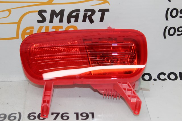 Фонарь противотуманный задний, левый 714026190702 MAGNETI MARELLI