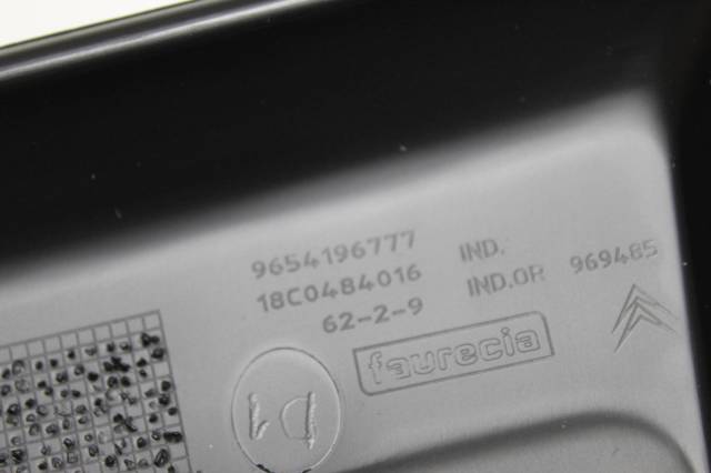 7414SC Решетка бампера переднего купить Ирпень