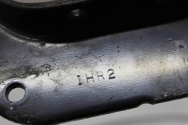 PEUGEOT 8613E8 Петля крышки багажника в наличии Ровно