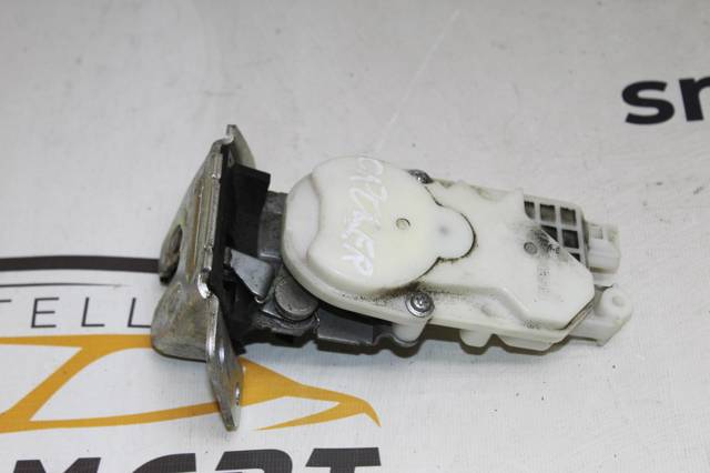Замок и ручка двери задка 8719C1 PEUGEOT