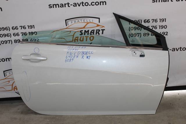 Пассажирская передняя дверь 9004AP PEUGEOT