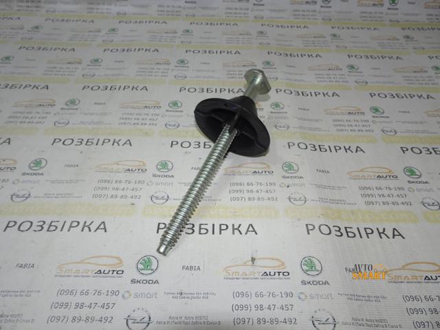 Держатель запасного колеса 90126755 GM