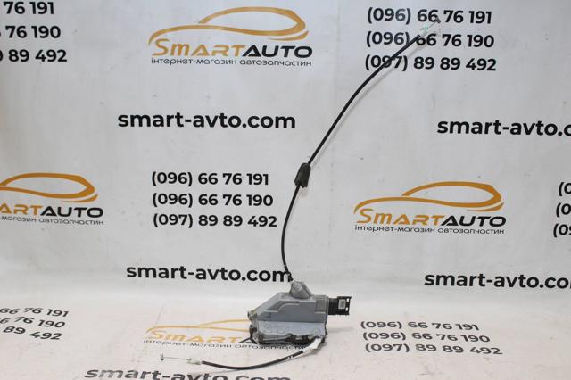 Замок задней правой двери  9138AC PEUGEOT