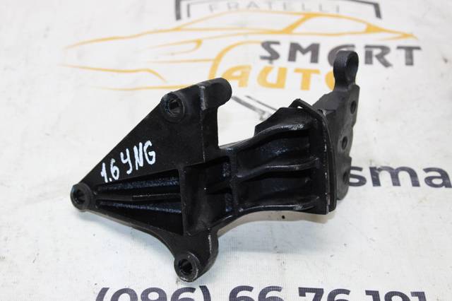 GM 9158429 Кронштейн подушки (опоры) двигателя правой в наличии Украина