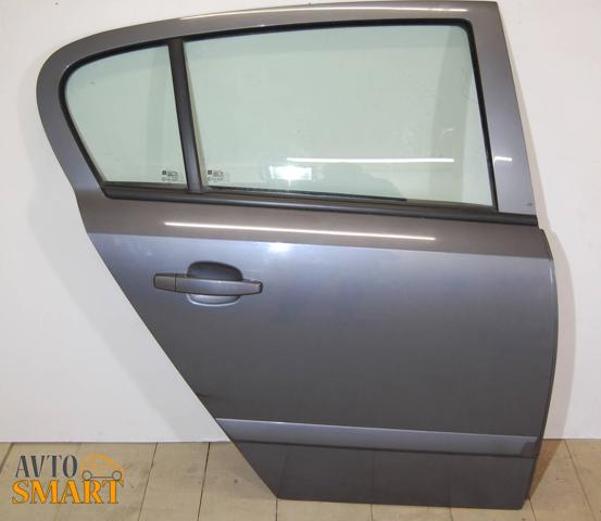 Задняя правая дверь Opel Astra H