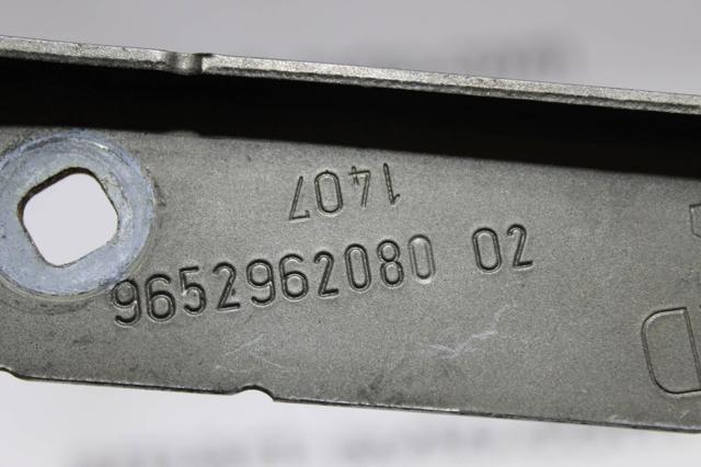 PEUGEOT 9652962080 в наличии Кривой Рог