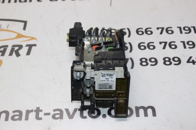 Монжатный блок реле Citroen C4 GRAND P1CASSO 1