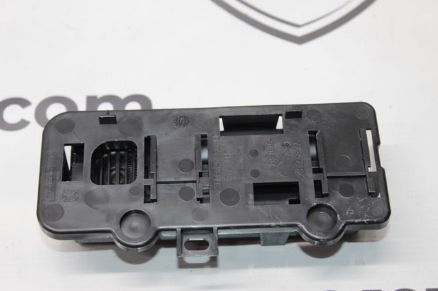 PEUGEOT 9674767780 в наличии Украина