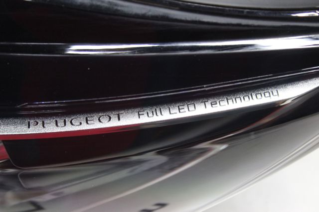9677832480 PEUGEOT Фара левая купить в Киев