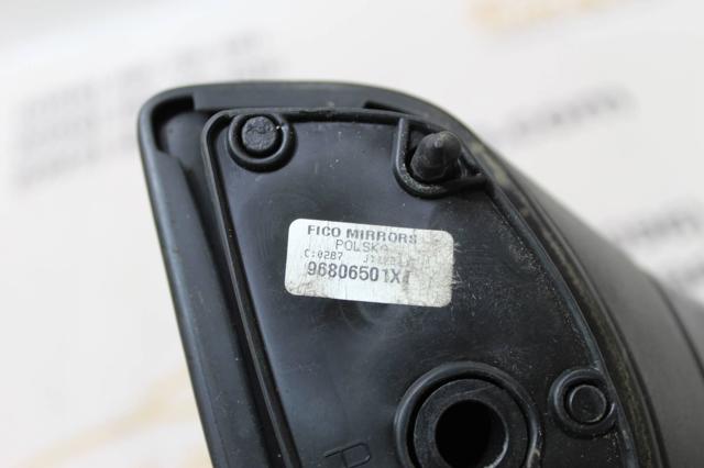 PEUGEOT 96806501XT Правое зеркало в наличии Львов