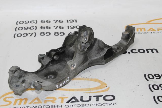 Кронштейн крепления генератора 9688628680 PEUGEOT