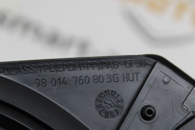 9801476080 PEUGEOT Стекло-форточка двери передней левой купить в Ровно