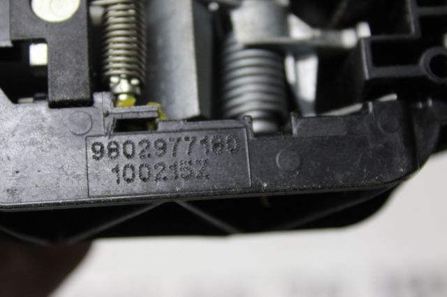 PEUGEOT 98029783XT в наличии Харьков