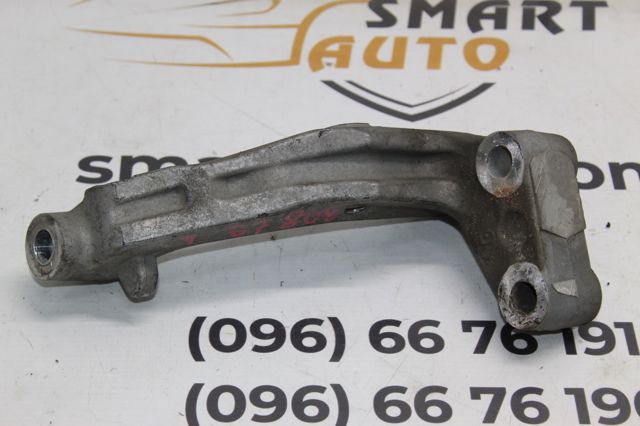 PEUGEOT 9805584980 Кронштейн передней балки в наличии Чернигов
