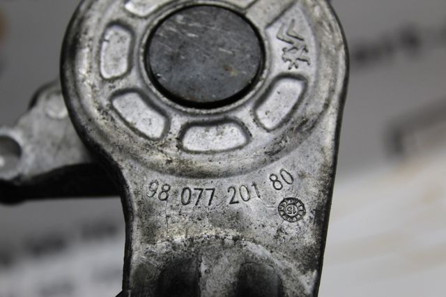 Натяжной ролик Peugeot 308 II