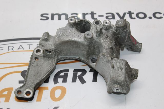 PEUGEOT 9808696680 Кронштейн генератора в наличии Львов