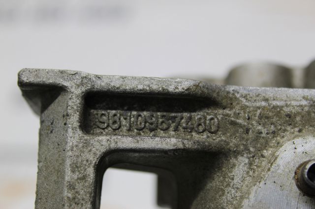 9810967480 PEUGEOT Кронштейн подушки (опоры) двигателя правой купить в Львов