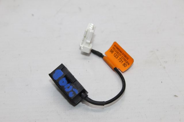 9812373180 PEUGEOT купить в Винница