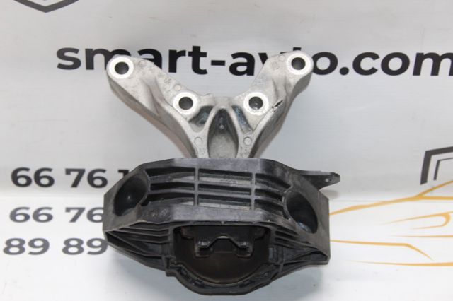 Правая подушка двигателя 9824344480 PEUGEOT