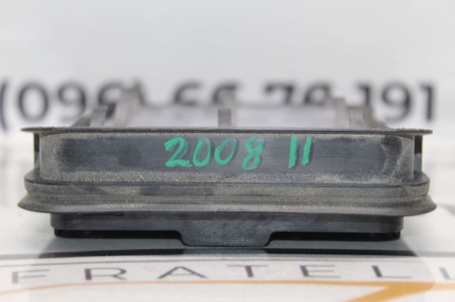 9831031680 PEUGEOT Решетка вентиляции салона задняя купить в Николаев