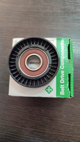 Ролик приводного ремня, паразитный 532040630 INA