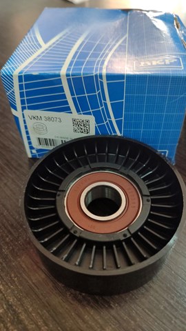 Ролик приводного ремня, паразитный VKM38073 SKF