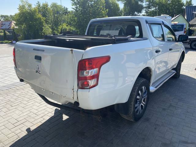 Заднее автостекло 6131A240 MITSUBISHI