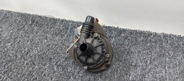 Водяной насос охлаждения электро дополнительный 11519470972 BMW