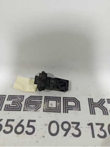 13627566990 Датчик потока (расхода) воздуха, расходомер M.A.F. - (Mass Airflow) купить Николаев