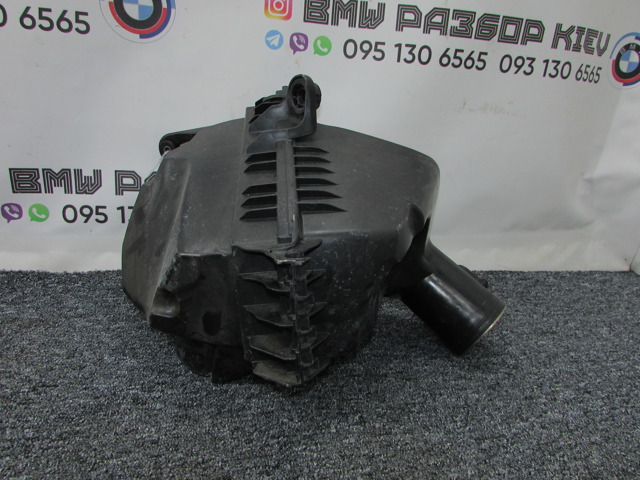 Корпус воздушного фильтра 13717612014 BMW