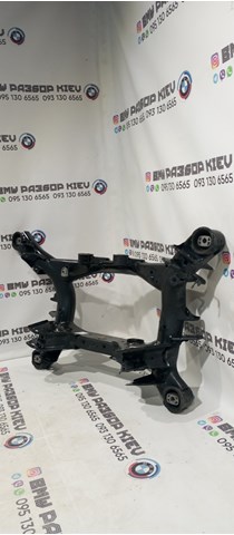 Поперечина задней подвески 33306874406 BMW