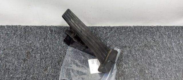 Педаль акселератора 35406889818 BMW