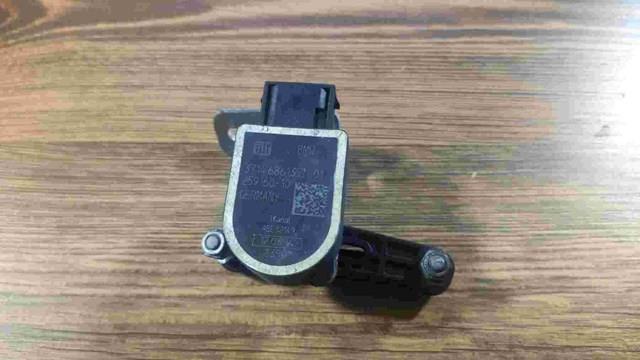 Датчик уровня наклона кузова  37146861351 BMW