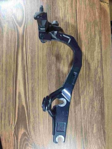Петля багажника 41627357421 BMW