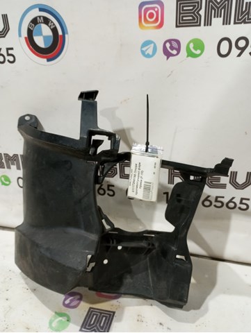 Крепление противотуманки правой 51117266198 BMW