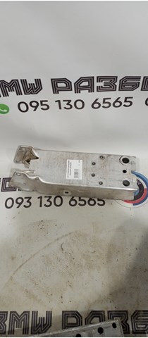 Кронштейн усилителя переднего бампера 51117406388 BMW