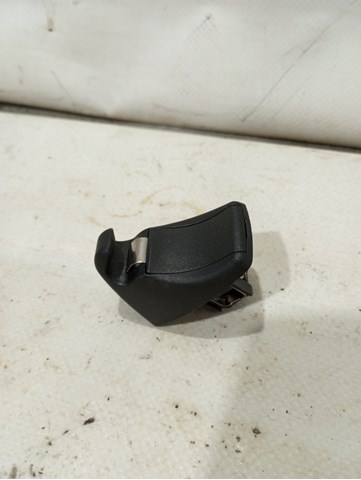 Фиксатор солнцезащитного козырька 51167325430 BMW