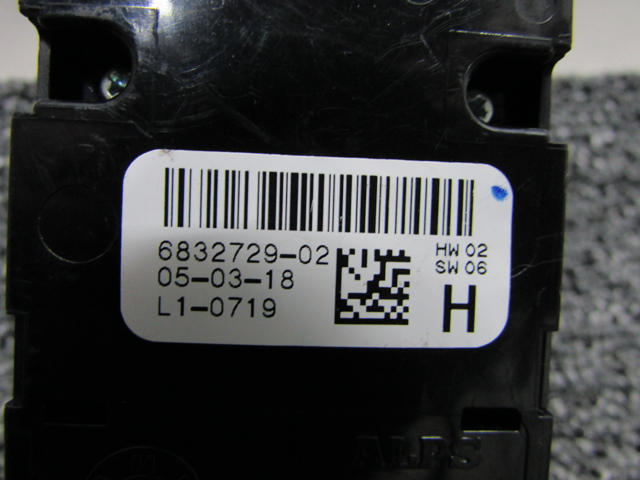 BMW 61316832729 Кнопочный блок управления стеклоподъемником передний левый в наличии Полтава