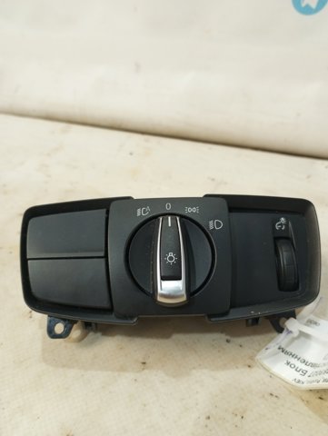 Переключатель света фар на "торпедо" 61319288027 BMW