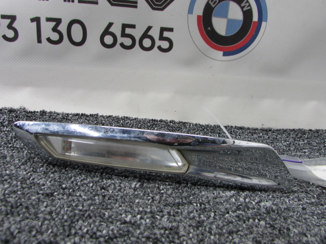 Указатель поворота на крыле 63137154167 BMW
