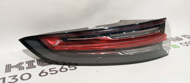 Задний левый внешний фонарь 9Y0945095H PORSCHE