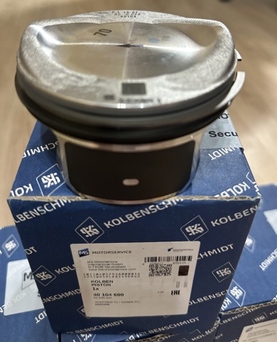 Поршень в сборе 8W936110BA FORD