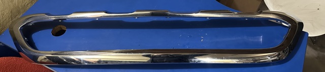 Молдинг переднего бампера, центральный A2538851625 MERCEDES