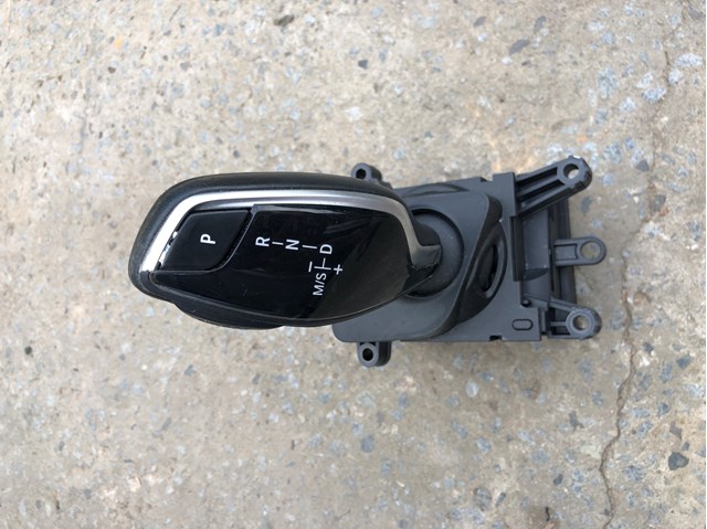 Селектор коробки передач 61317947695 BMW