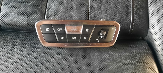 Переключатель света фар на "торпедо" 61319471935 BMW