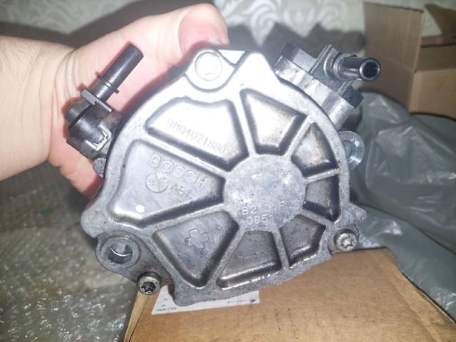 BOSCH 9804021880 Вакуумный насос в наличии Ирпень
