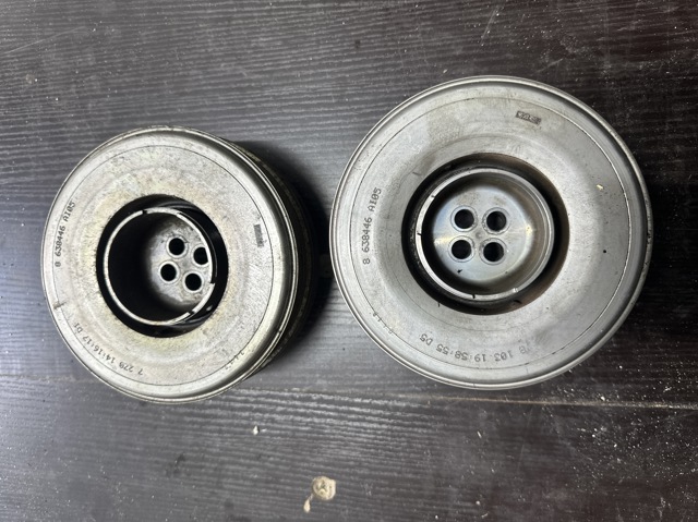 Шкив коленчатого вала 11238638446 BMW