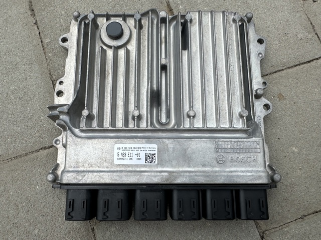 Компьютер двигателя 12149897837 BMW