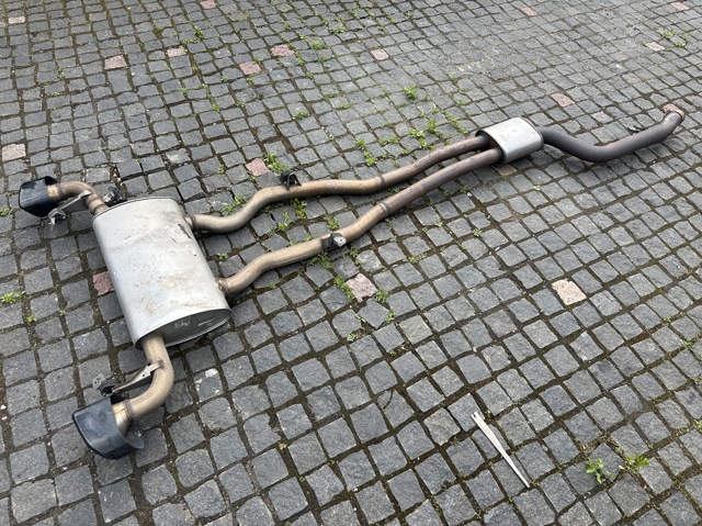 18308693952 BMW Глушитель, задняя часть купить в Хмельницкий